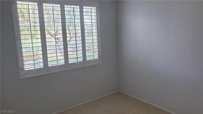 Foto del edificio - 2325 Windmill Pkwy