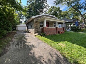 Building Photo - 6158 Winthrop Ave