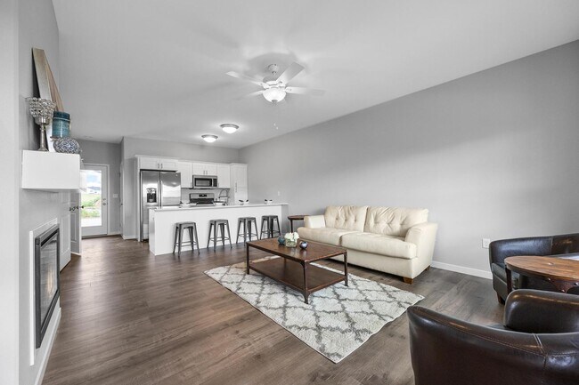 Building Photo - New Build Condo in great location!
