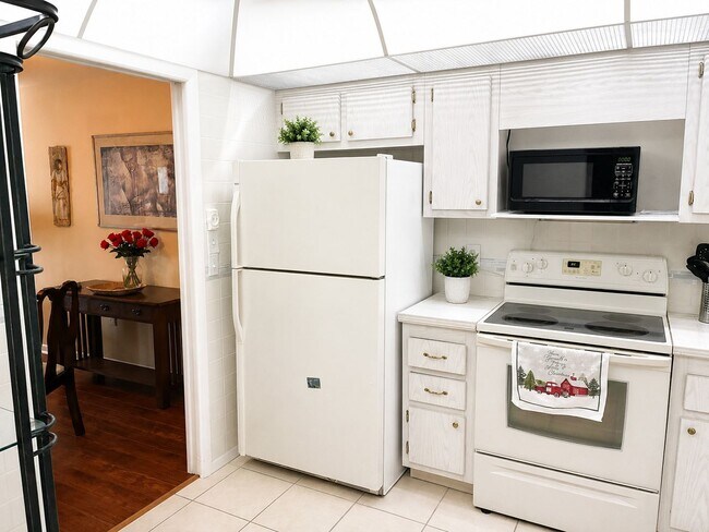 Foto del edificio - 4575 Cove Cir