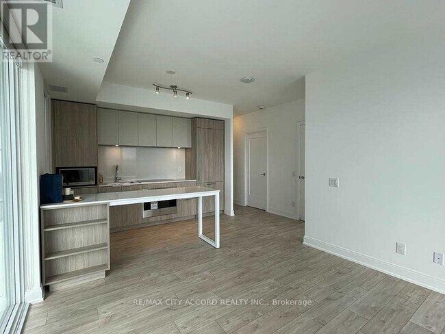 Building Photo - 70 Annie Craig Dr