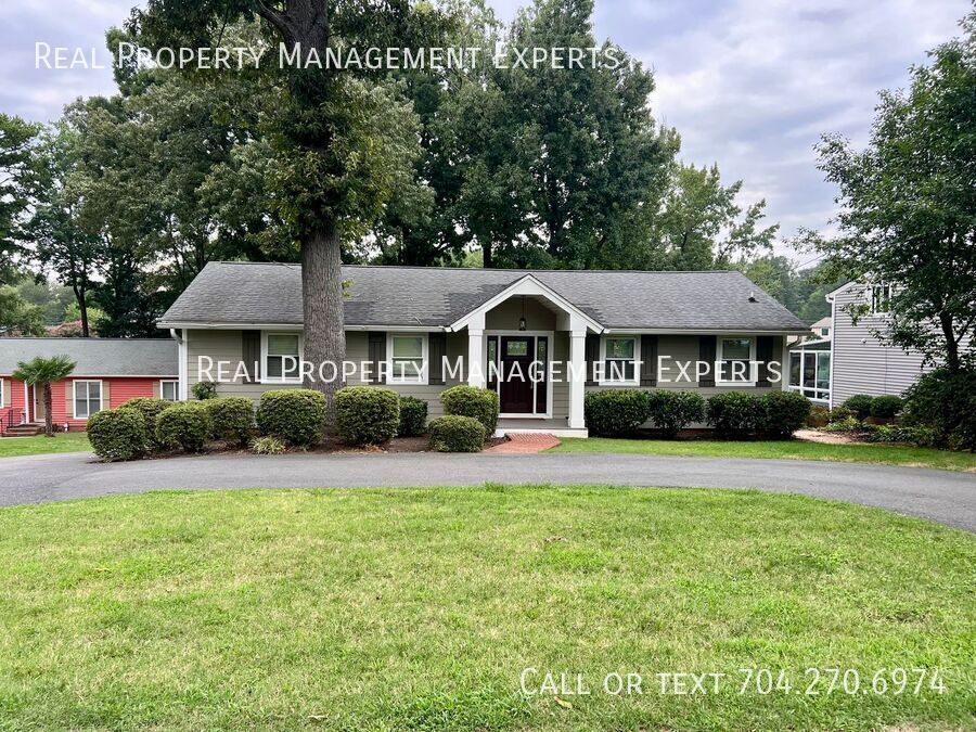 Primary Photo - 21212 Rio Oro Dr