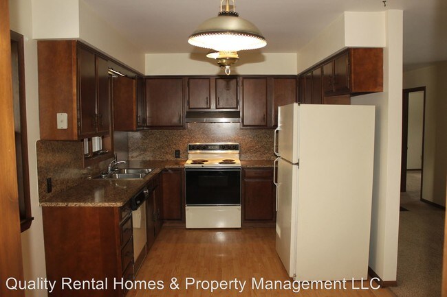 Foto del edificio - 5371 Murphy Lake Rd