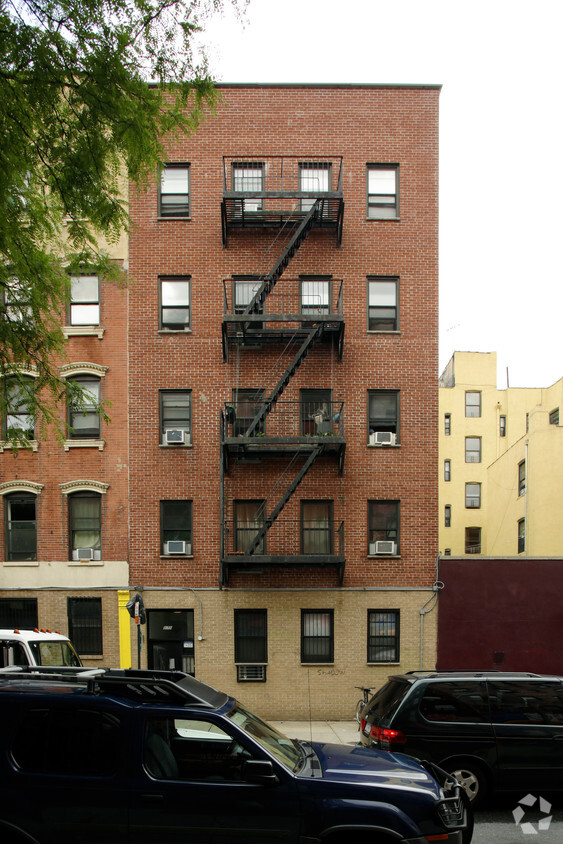 171 Attorney St, New York, NY 10002 - Apartments in New York, NY ...