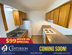 Building Photo - 1015 SW 5th Ave