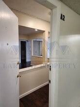 Building Photo - 2310 E Garfield St