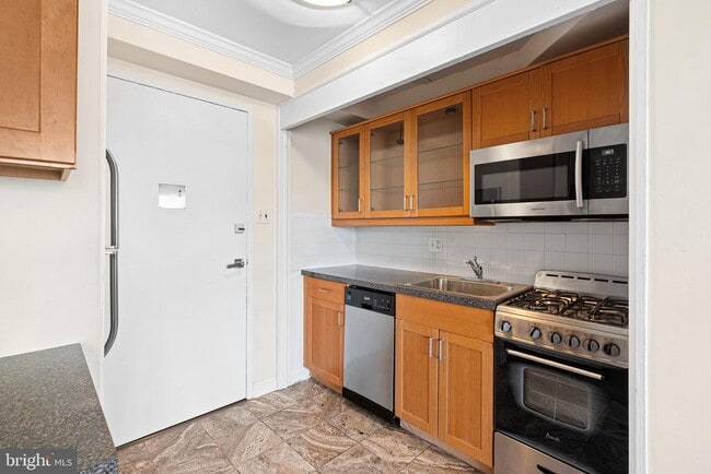 Building Photo - 1806 Rittenhouse Square