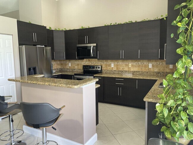 Foto del edificio - 9514 Lago Dr