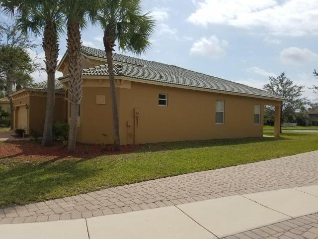 Building Photo - 8624 Palisades Lakes Dr