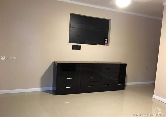 Building Photo - 9320 Johnson St