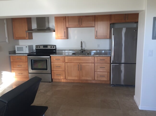 kitchen - 18787 Titan Plz