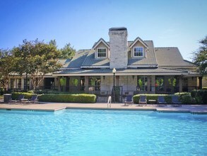 Oak Springs Apartments Austin Oak Springs Apartments Austin