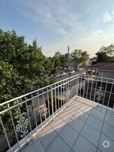 Building Photo - 3309 Griswold Ave
