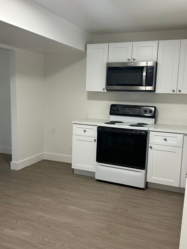Foto del edificio - 2 Bed 1 Bath Rental in Orem