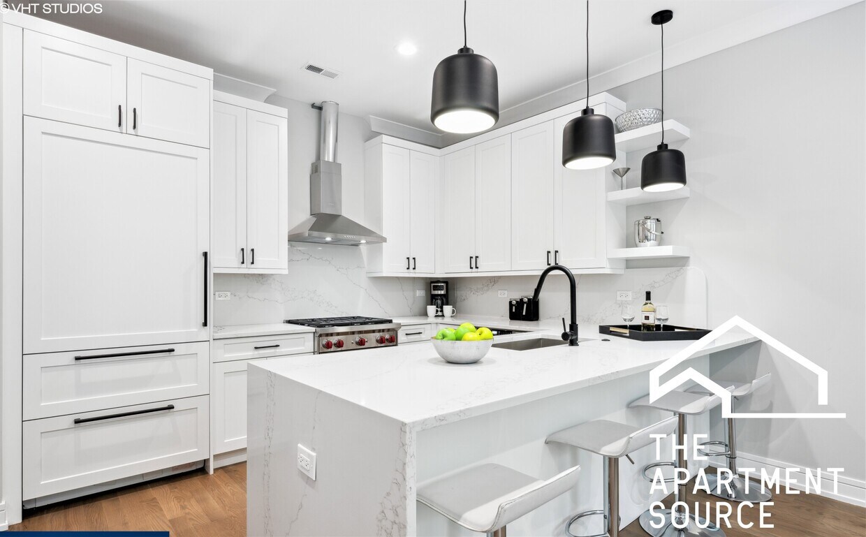 Foto principal - 2240 N Kenmore Ave