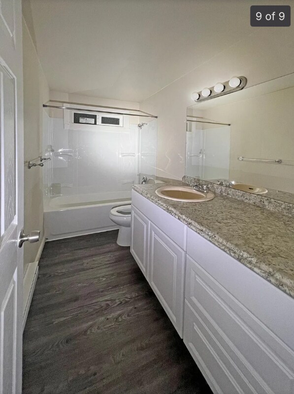 Foto del edificio - 130 166th St S