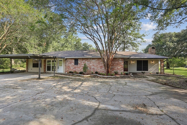 Building Photo - 11461 Gator Ln