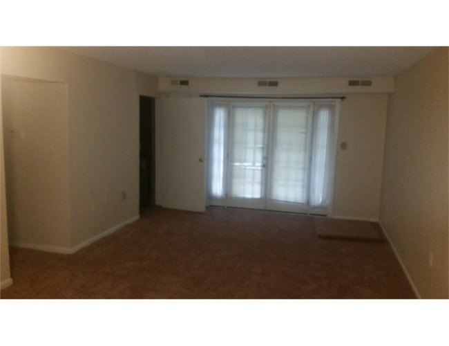 Building Photo - 3805 Swann Rd