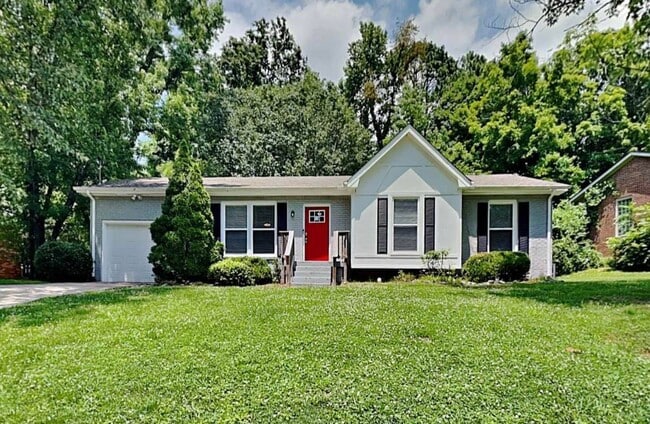Building Photo - 691 Frankfort Dr