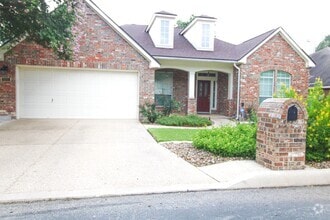 121 Antler Cir