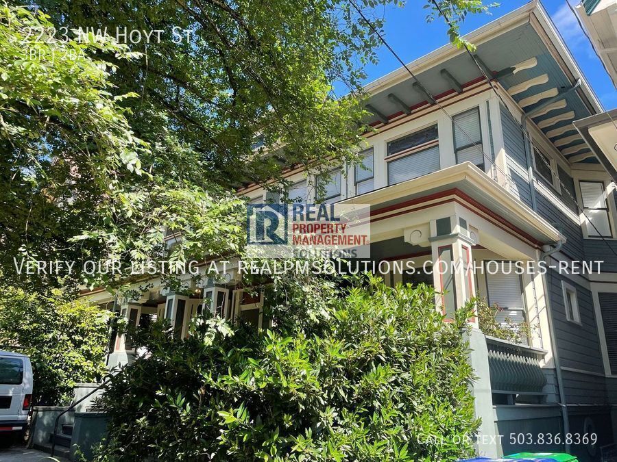 Primary Photo - 2223 NW Hoyt St