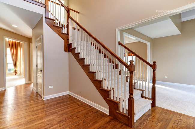 Foto del edificio - 1112 Stonehaven Cir