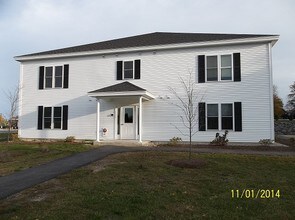 Foto principal - Burnham Village Apartments