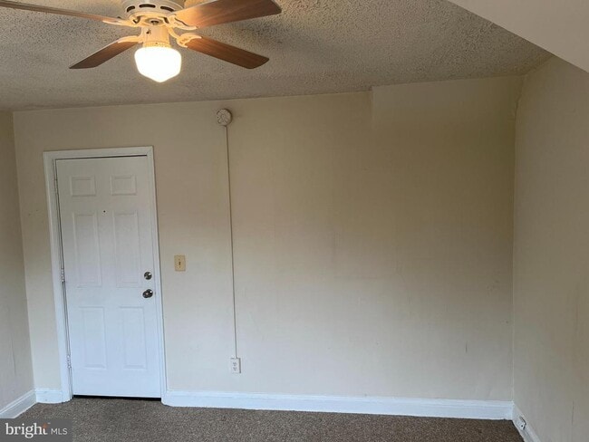 Building Photo - 8009 Garland Ave