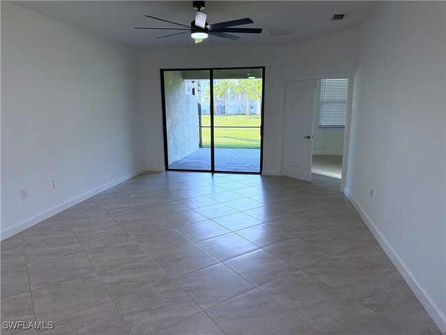 Building Photo - 14063 Winding Cedar Wy