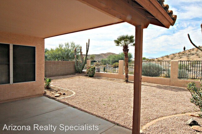 Foto del edificio - 3 br, 2 bath House - 16018 So 29th St