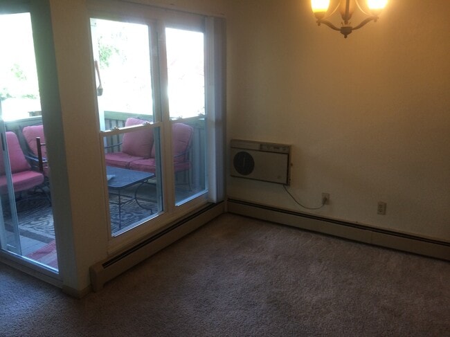 Building Photo - 3035 Oneal Pky