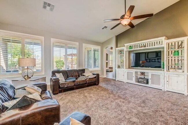 Foto del edificio - 32810 N 40th Pl