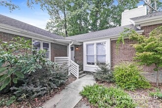 Building Photo - 4704 Courtside Pl