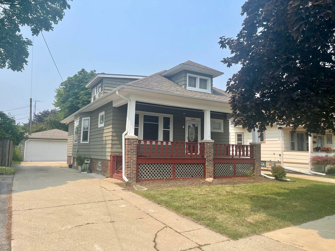 Foto principal - 7540 23rd Ave