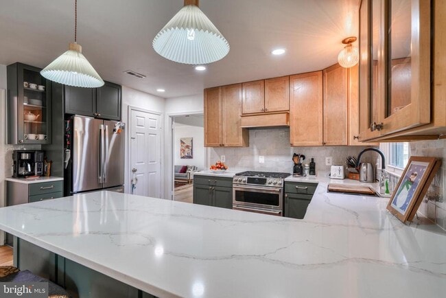 Building Photo - 14235 Masterpiece Ln