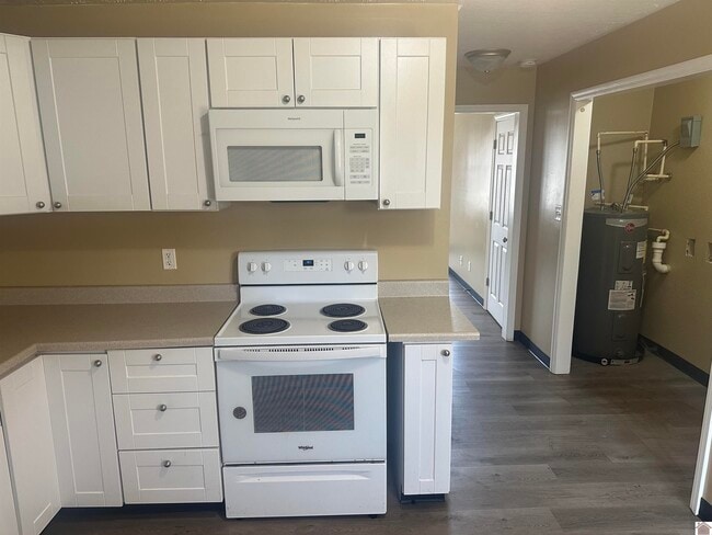 Building Photo - 122 Barcelona Ct