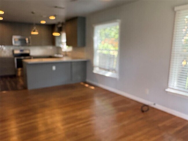Foto del edificio - 4312 Hank Ave