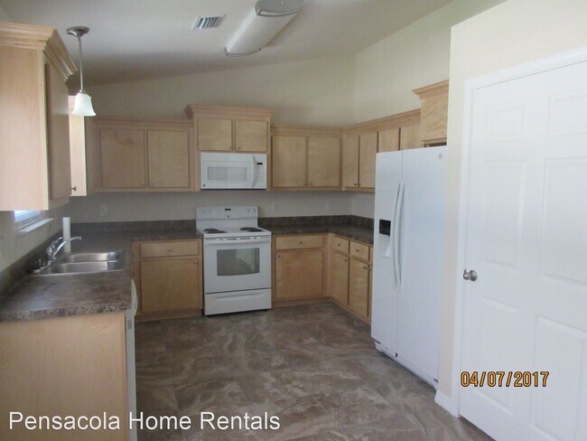 Building Photo - 3 br, 2 bath House - 4239 Indiana Circle