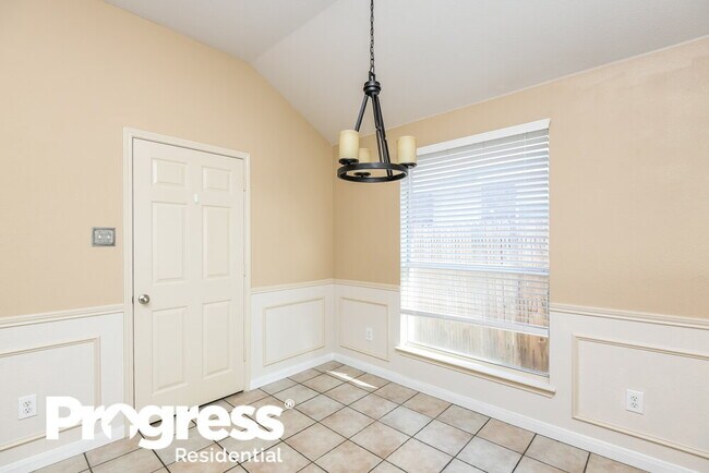 Foto del edificio - 8344 Bowspirit Ln