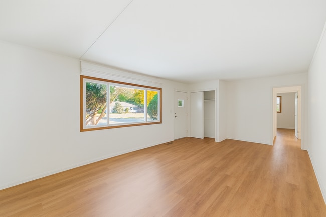 Foto del edificio - 231 Schilling St