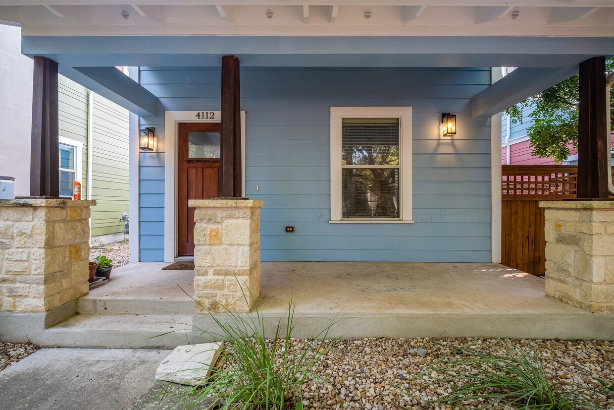 Primary Photo - 4112 Scales St