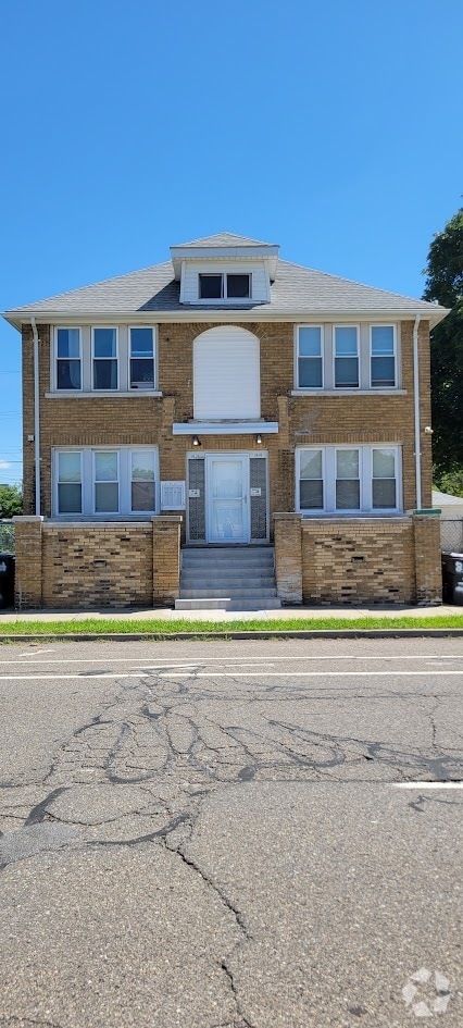 Building Photo - 3408 Rosa Parks Blvd