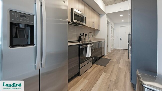 Building Photo - 5201 Leesburg Pike