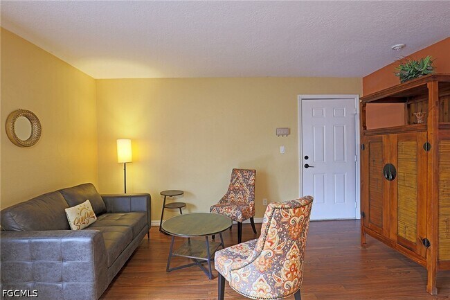 Foto del edificio - 3344 N Key Dr