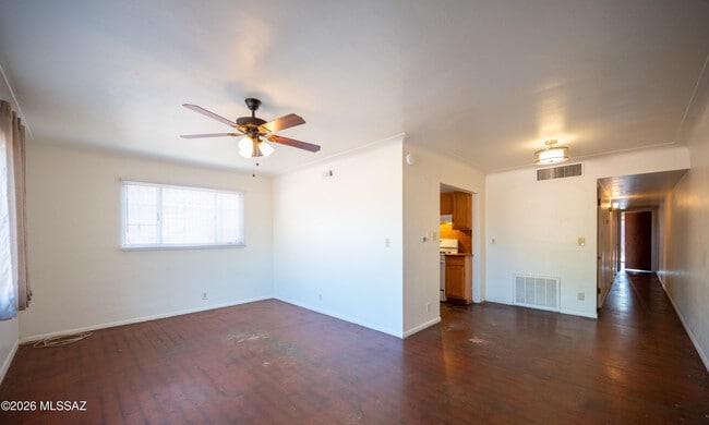 Building Photo - 1732 N Campbell Ave