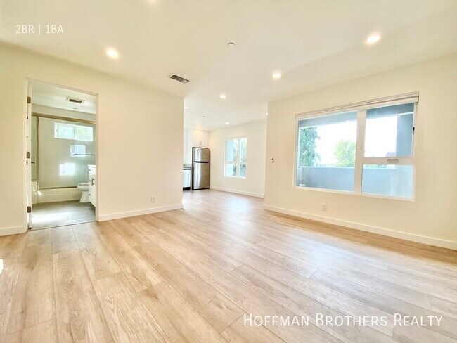 Foto del edificio - 3245 Drew St