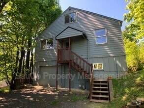 Building Photo - 6423 SW Raab Rd