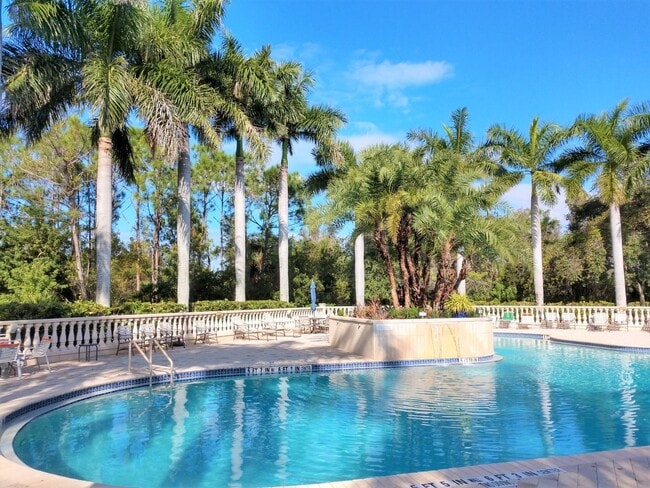 Building Photo - Seasonal Short-Term Ground Floor Condo loc...