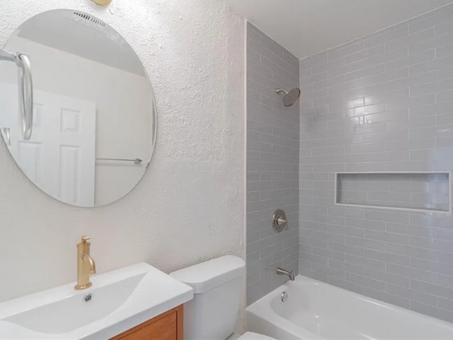 Photo - 1200 Sandra Dr House