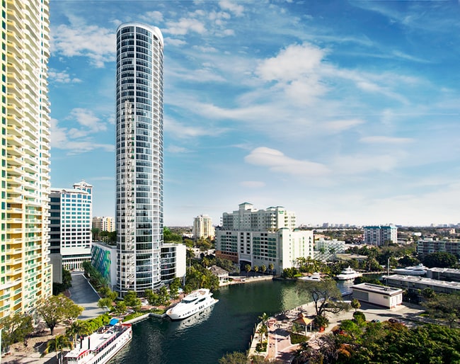 Interior Photo - Icon Las Olas